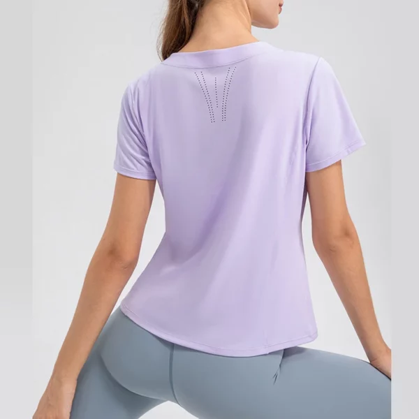 Women's Breathable Loose Sports T-Shirt, Short Sleeve, Quick-Dry for Yoga & Running. – Image 2